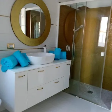 Mes 5 Bijoux Arona (Tenerife)