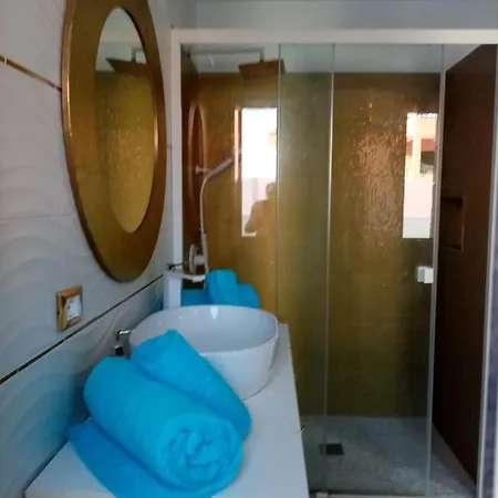 Mes 5 Bijoux Aparthotel Arona (Tenerife)