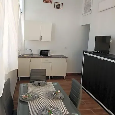 Mes 5 Bijoux Апарт-отель Арона