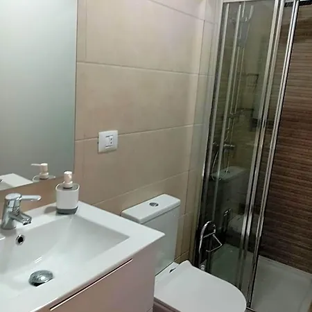 Mes 5 Bijoux 3* Арона